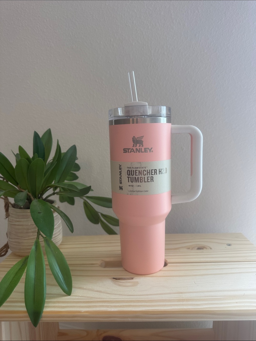 Limited Edition Stanley Flowstate Quencher H2.0 Tumbler with Handle and Stra